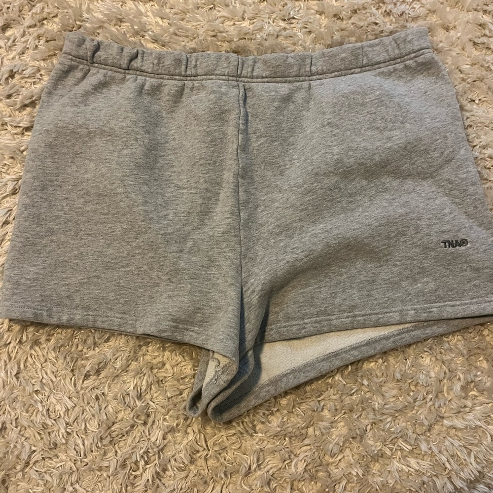 Aritzia TNA sweatshorts